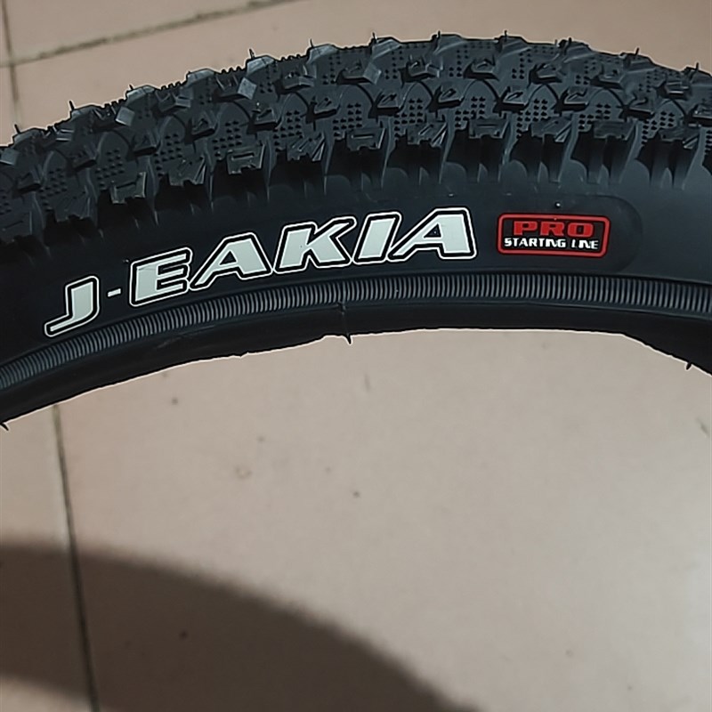 22*2.35/57-457自行车外胎内胎22寸山地车轮胎内带外带耐磨