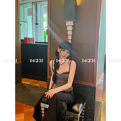 1423【美式辣妹】灰色蕾丝拼接显瘦辣妹抹胸上衣背心吊带女内搭