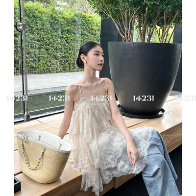 1423【雾漫轻纱】白色蕾丝吊带蛋糕裙多层蕾丝短款度假连衣裙