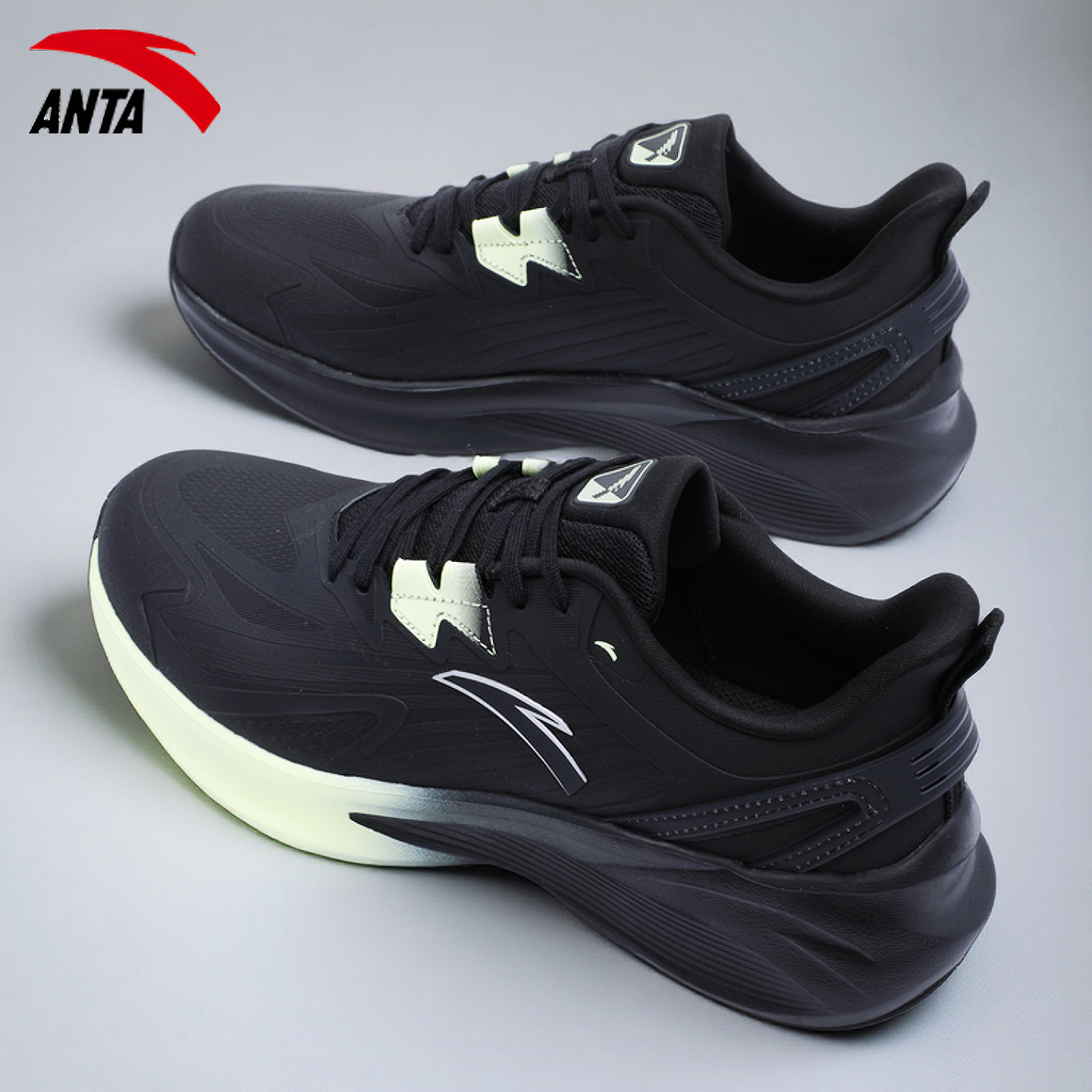 安踏毒刺青少年运动鞋男初中学生专用跑步鞋2026新款皮面黑色男鞋