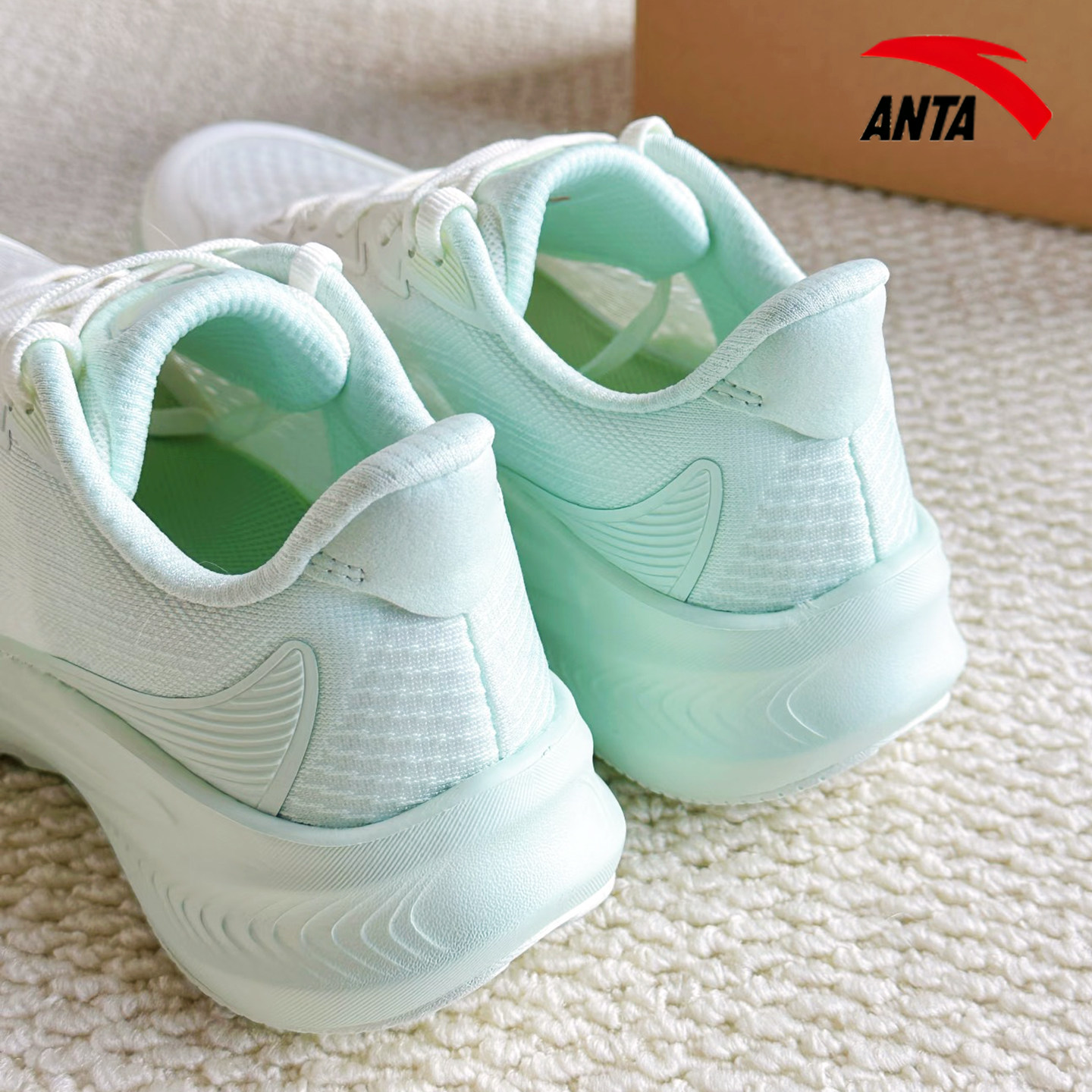 安踏毒刺7代运动鞋官方正品初中生女士专业跑步鞋超轻减震女鞋子