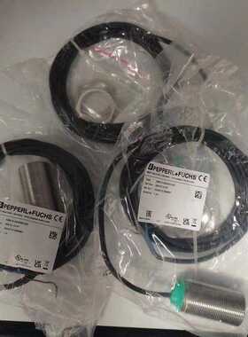 德国原装倍加福接近开关PXV100-F200-B17-V1D  电感式传感器原装