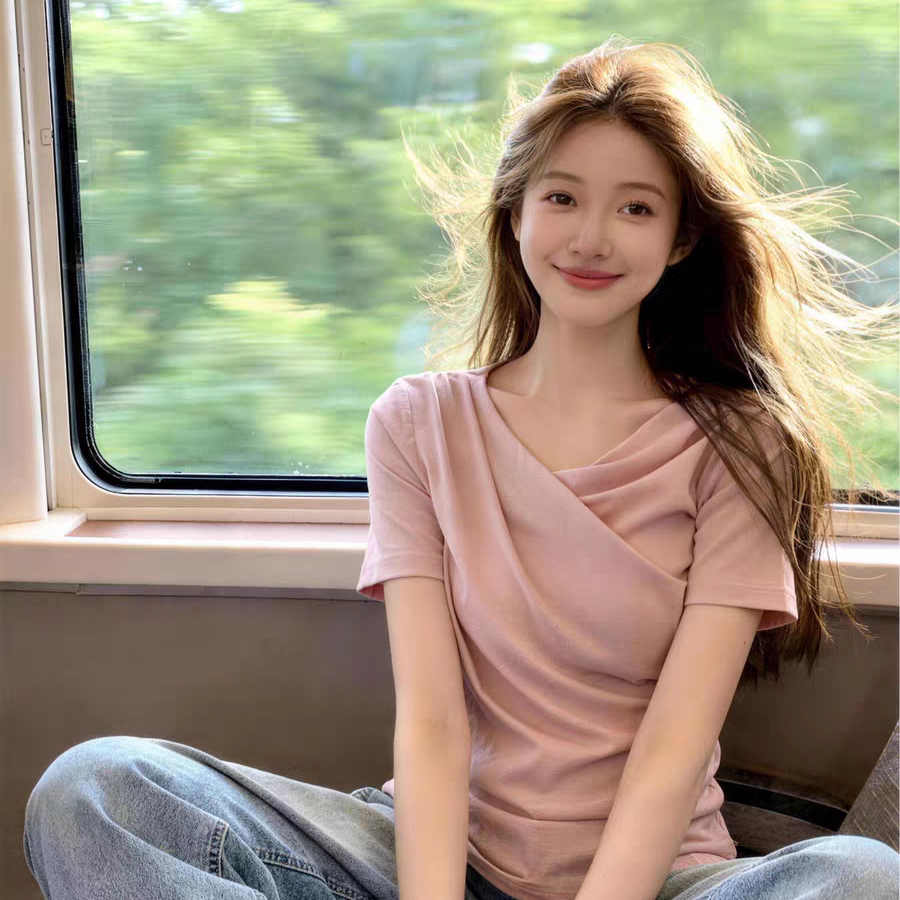 时尚荡领短袖褶皱T恤女
