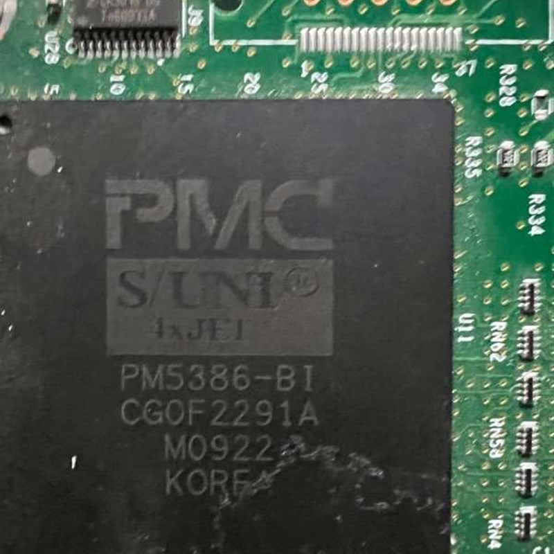 XC2V3000-4FYG676C
