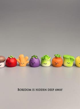 无聊了，摆一堆Q迷你蔬菜治愈电脑桌面日式工位办公桌小摆件装饰