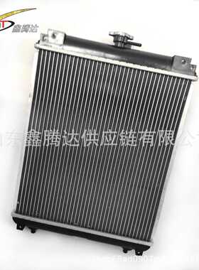 PC40-8挖掘机散热器 20T-03-81111铝制中冷器 水箱总成