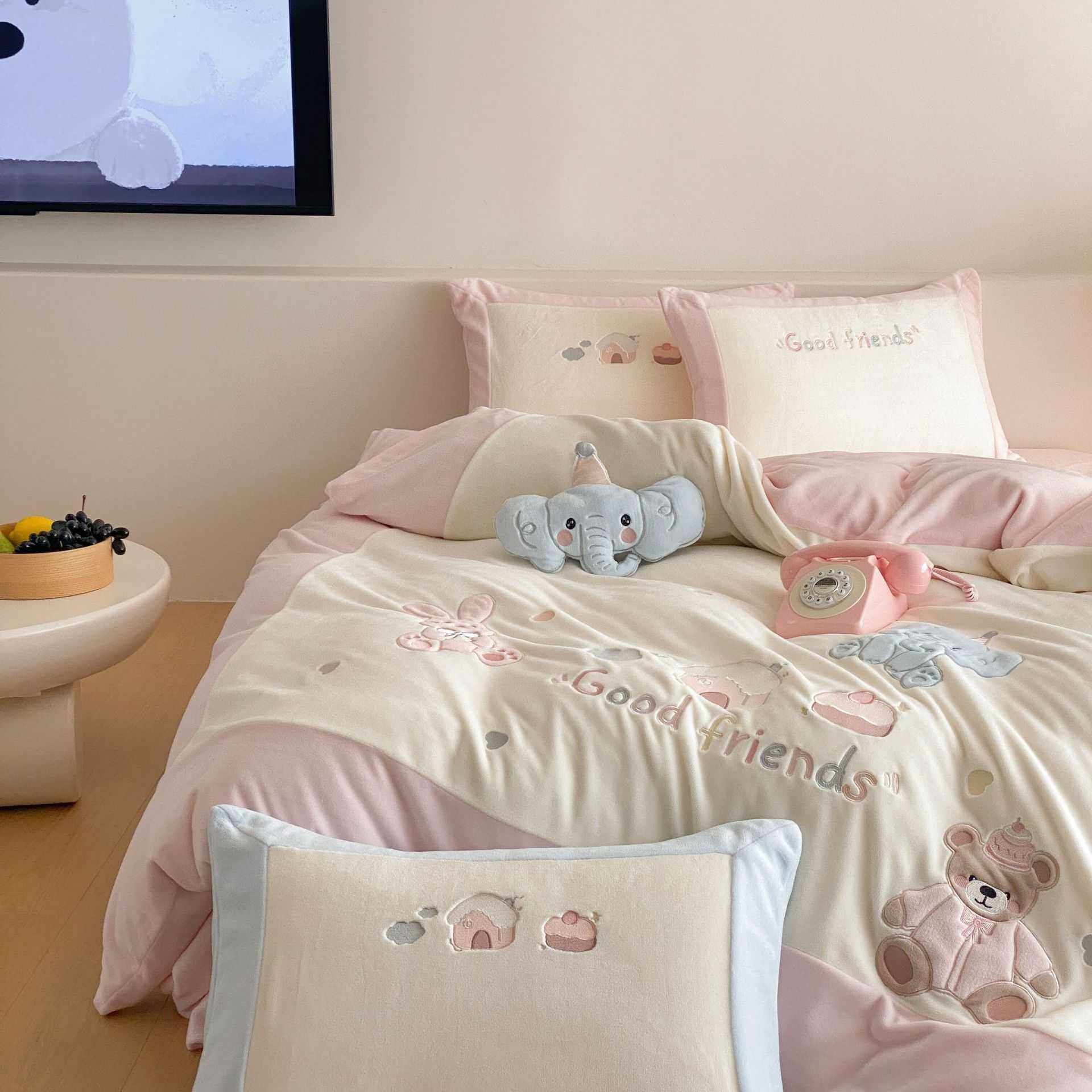 冬季加厚牛奶绒四件套可爱刺绣儿童款保暖被套1.2m床品粉色三件套,电子元器件市场,其它元器件,淘宝优惠券,粉丝福利购,淘宝优惠卷