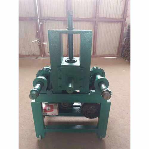 Three axis rounding machine小型卧式滚圆机 方管圆管弯弧机