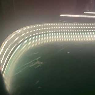 360灯三排2835灯带显指90 42MM板宽铝槽透光灯带 功率30W