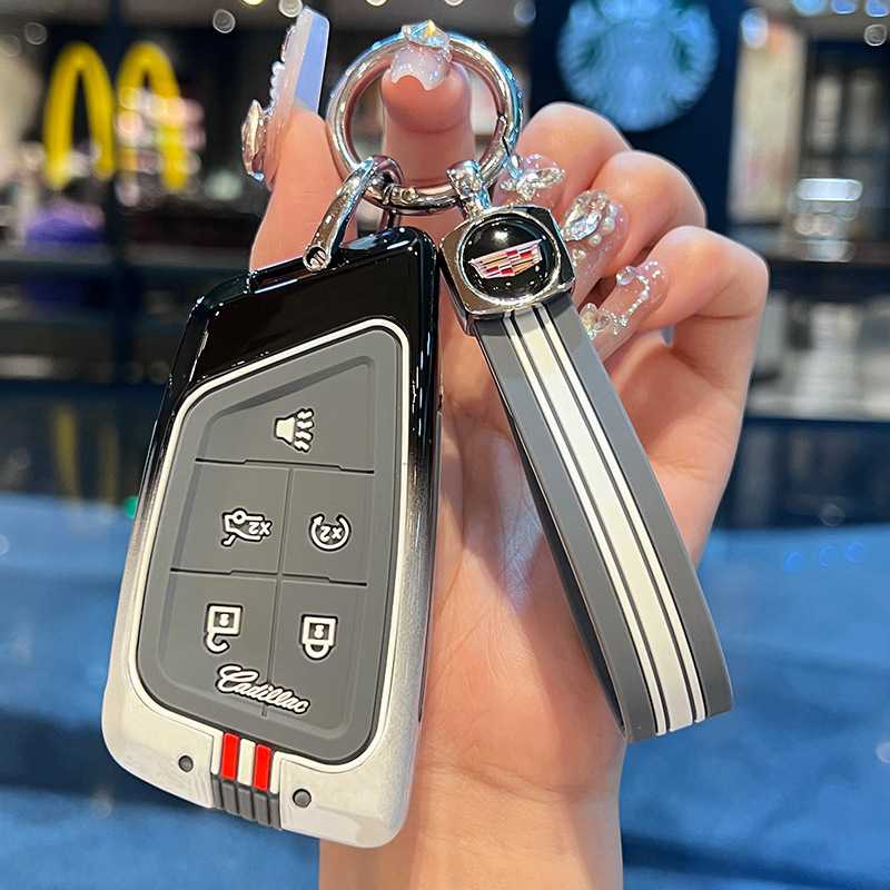 适用凯迪拉克CT5钥匙套2023款ct4刀锋GT4 ct6 xt4汽车高档壳扣男