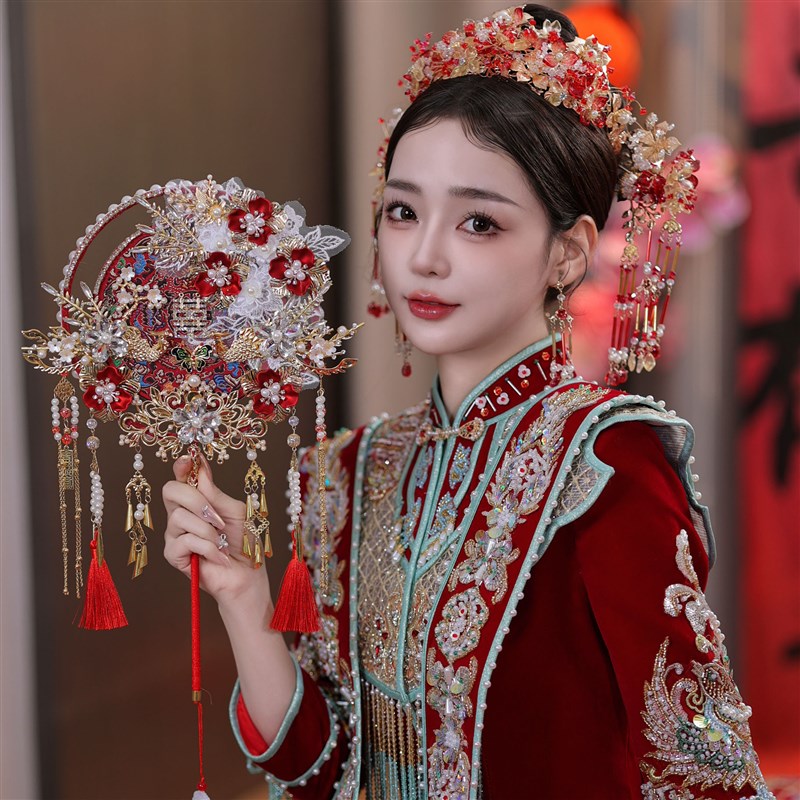 香槟色团扇新娘结婚成品手工喜扇秀禾服中式N混流高级质感遮面扇