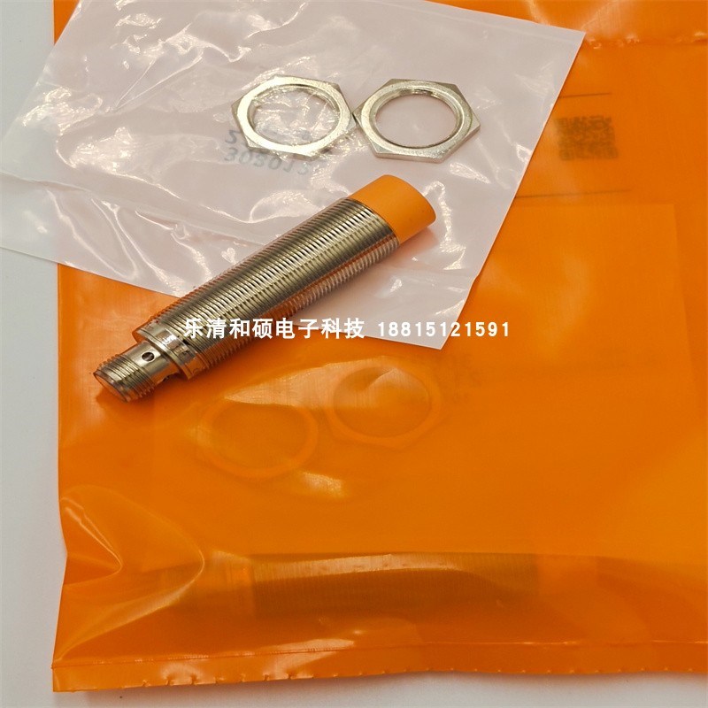 M18接近d开关IG5526四针插头式PNP常开电感式传感器金属感应全新