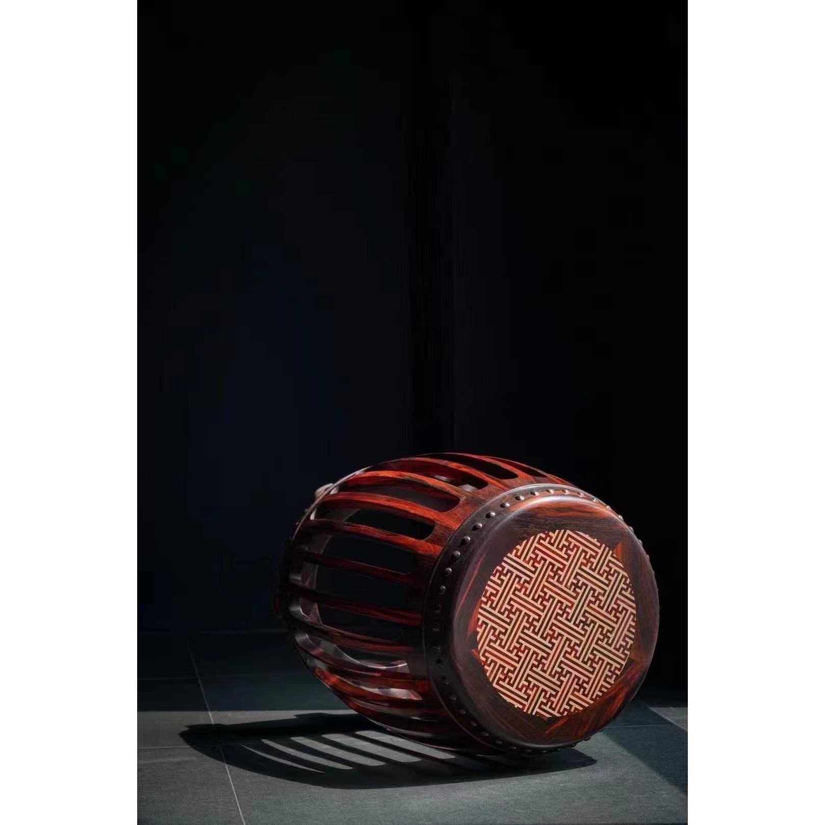 南美红酸枝微凹黄檀万字锦地纹圆鼓凳椅子仿古典新中式红木家具,机械设备,其他机械设备,淘宝优惠券,粉丝福利购,淘宝优惠卷