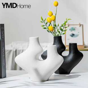 现代艺术小众摆件奶油风客厅电视柜轻奢开放格家居软装饰品精致