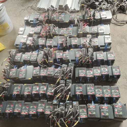 议价新到拆机变频器 东芝变频器 VFNC3C系列