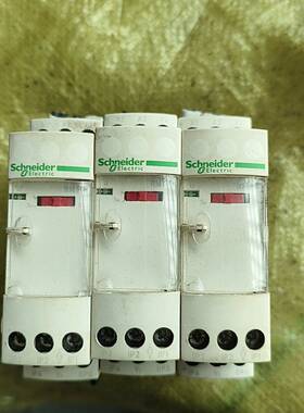 议价拆机施耐德继电器，型号为RE7L11BU，RM4TR32