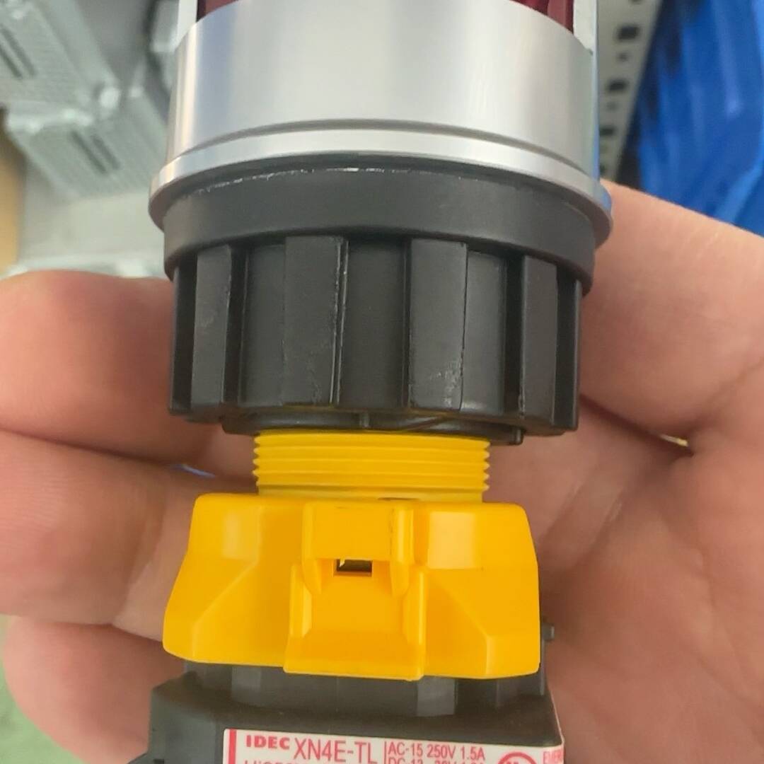 【议价】IDEC和泉+XN4E-TL+，