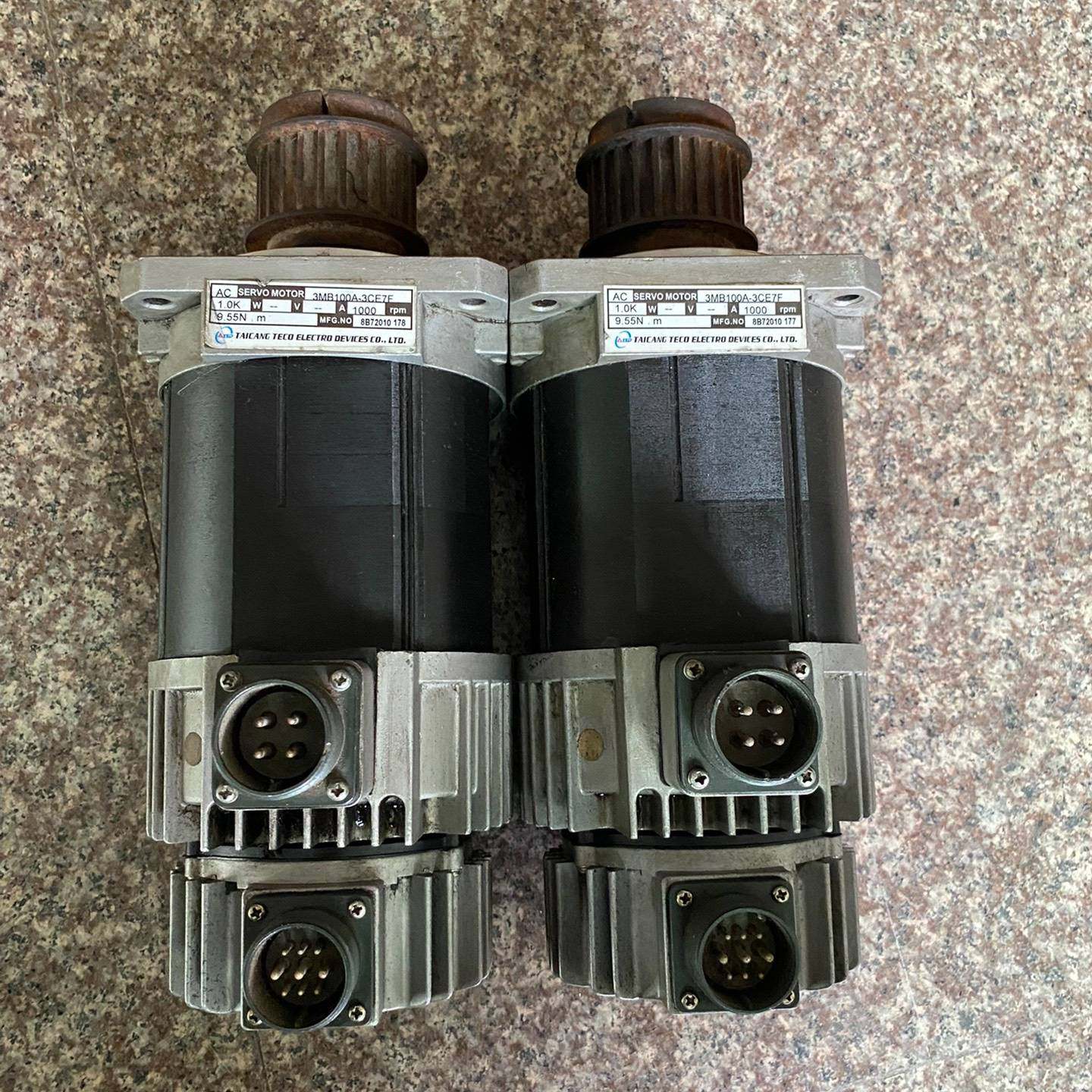 议价1KW台湾东元伺服电机3MB100A-3CE7F，9.55N