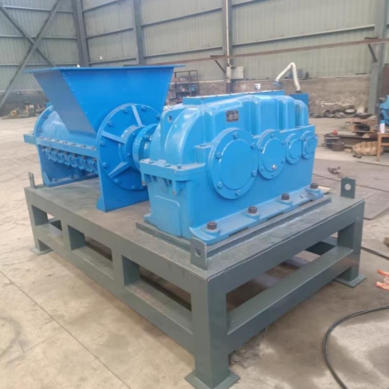 袋废旧衣服布料螺旋式粉碎机橡胶皮革料螺旋粉碎机编织袋粉碎机