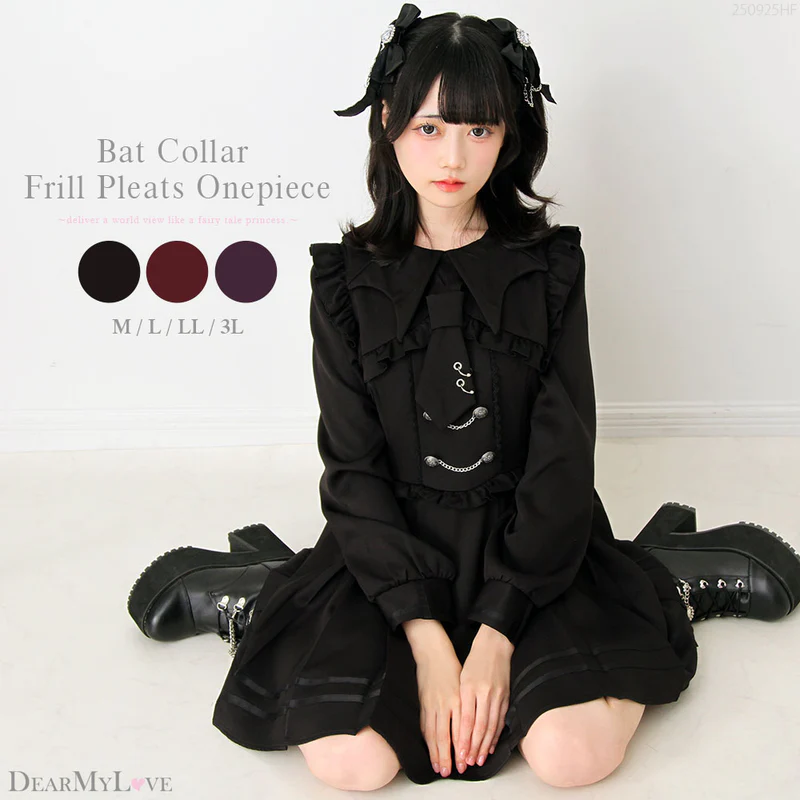 梦展望蝙蝠领链扣百褶连衣裙