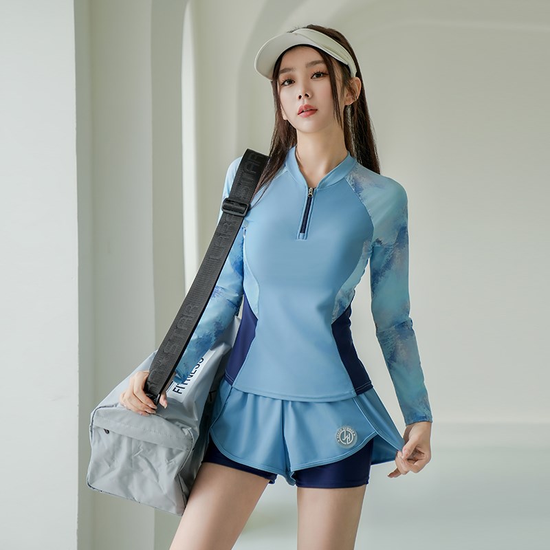 长袖泳衣c女高级感2025新款游泳馆大码保守女士高级绝美分体夏