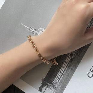時(shí)尚 學(xué)M生森系氣質(zhì)高級(jí)感手飾品 簡(jiǎn)約個(gè)性 金屬鏈條手鏈g女手鐲韓版