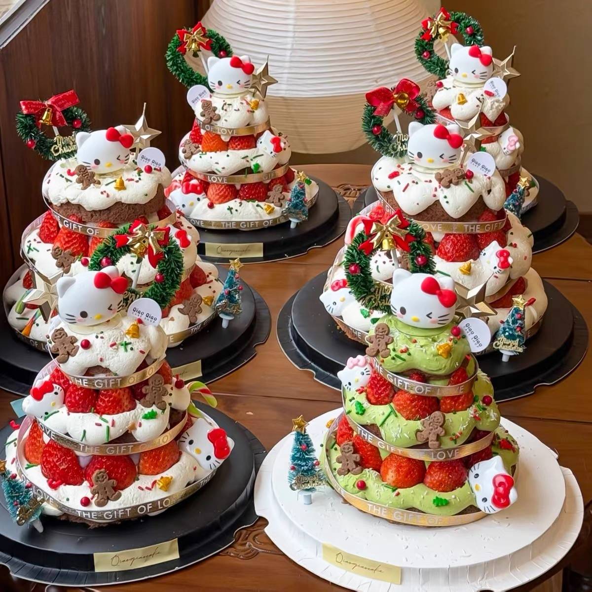2026圣诞节奶油草莓塔KT小猫蛋糕装饰摆件圣诞树草圈节日甜品插件