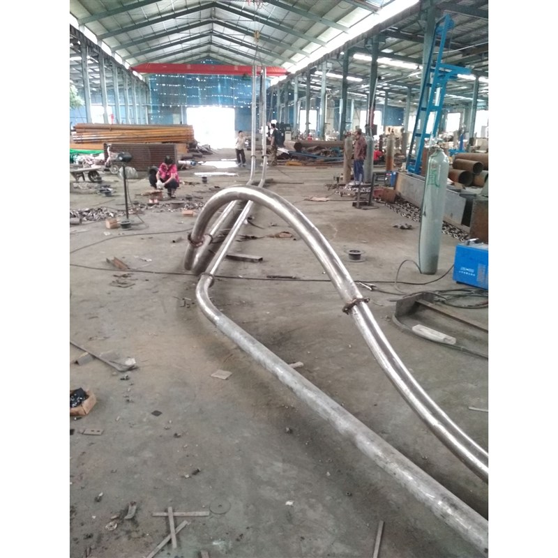 粉体输送厂中新 炉渣提升机 炼Z传动输送机