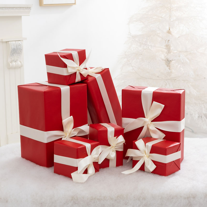 圣诞礼盒礼物盒礼品盒堆头橱窗圣诞D树开业元旦圣诞节布置摆件装