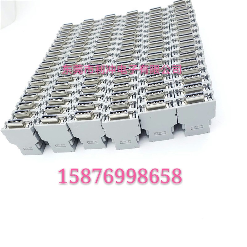 PCR-E20FS+PCR-V20LA 发那科伺服编码器插头 本多HONDA连接器