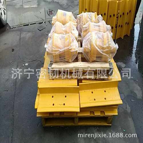 推土机全车配件DH17托轮总成114H-40L-09000