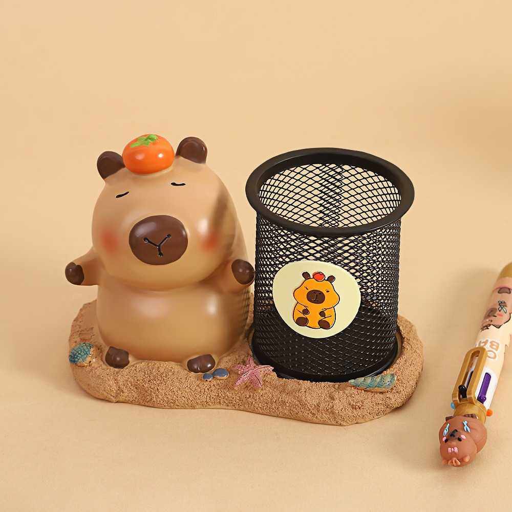 创意卡皮巴拉铁网笔筒卡通小新树脂书桌摆件文具收纳笔筒家居装饰,电子元器件市场,其它元器件,淘宝优惠券,粉丝福利购,淘宝优惠卷