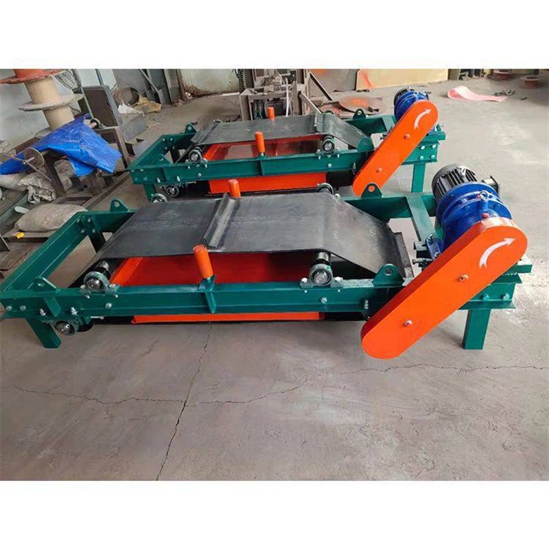 厂家供应销售自卸式永磁除铁器功能全密封Z好价格美丽