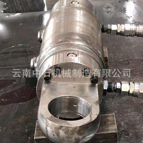 前后W63ES安装有缓冲F357PM密封100/63–200带有水循环液压缸