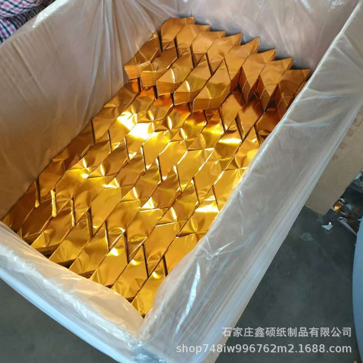 厂家供应机叠金元宝半成品多号可选祭祀殡葬用品清明节烧纸元宝
