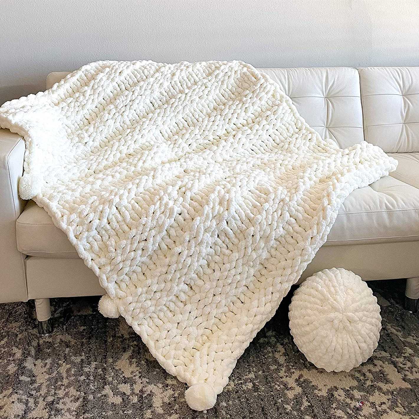 INS欧式手工粗毛线编织抱枕跨境新款球形沙发枕靠枕圆形蒲团