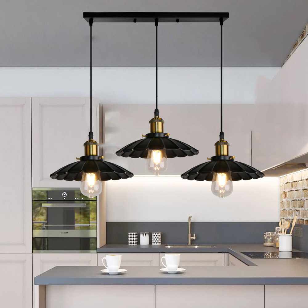 新款北欧工业风吊灯 吧台客厅灯卧室灯具创意黑色三头飞碟吊灯饰