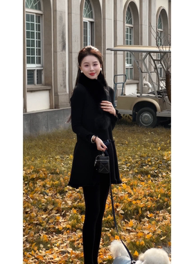 艾文文IRIS玫瑰裙 2025冬“羊毛480g”女士加厚针织黑色连衣裙冬