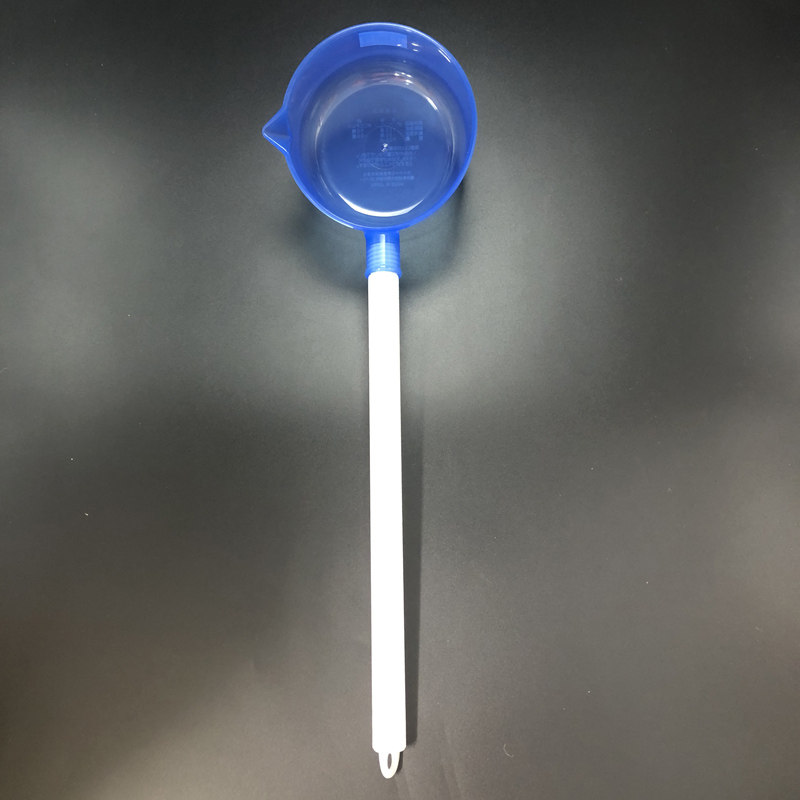 日本进口NAKAYA厨房长柄浇水勺塑料农用种菜浇花施肥舀子洗澡水瓢,厨房/烹饪用具,水舀/水瓢,淘宝优惠券,粉丝福利购,淘宝优惠卷