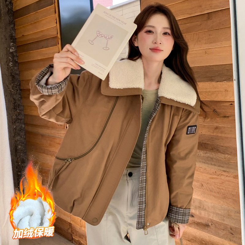 大翻领外套女士冬季加绒加厚拼格