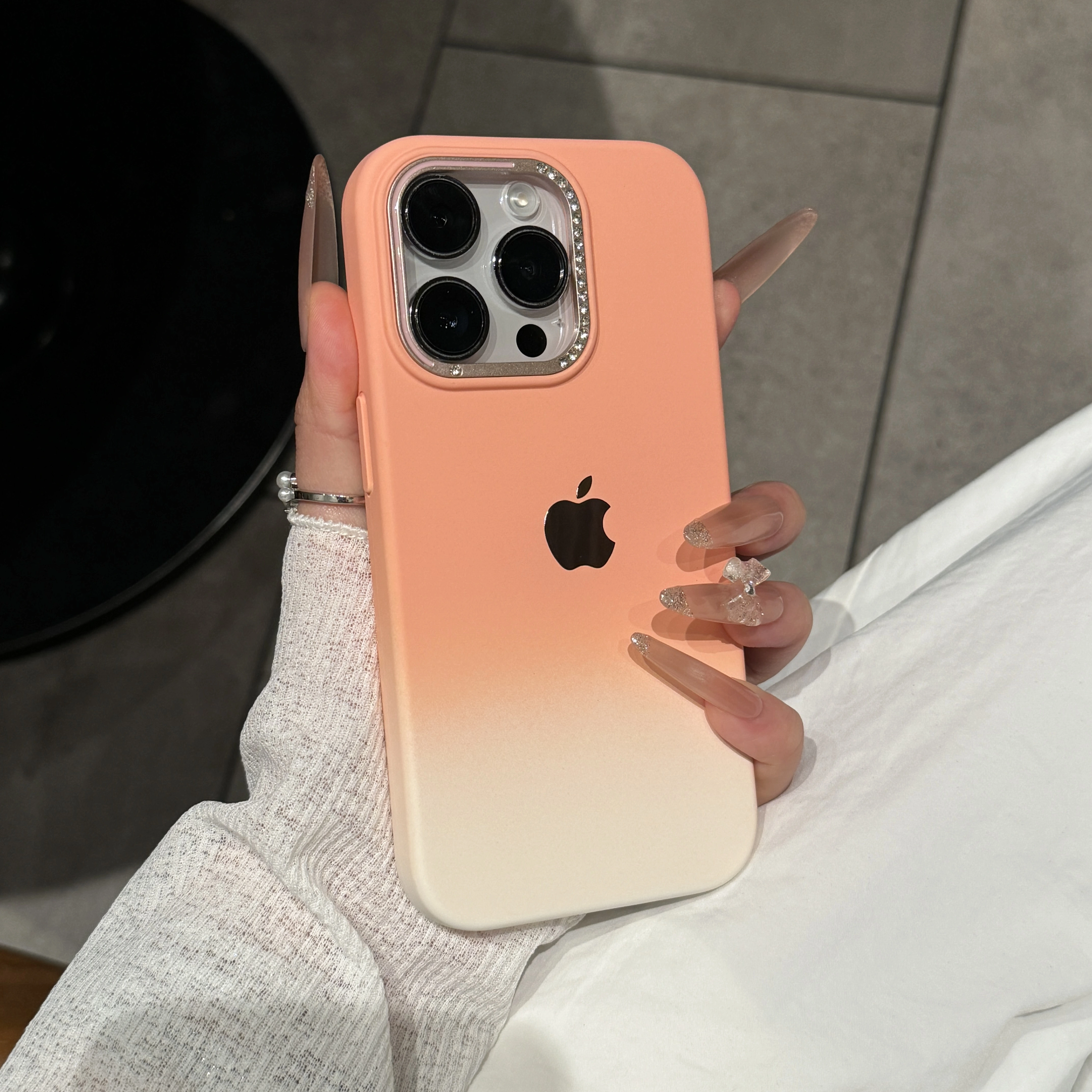 ins风高级感简约渐变色适用苹果16promax手机壳iPhone17pro防摔15ProMax硅胶14全包13防摔套12女新款Air个性