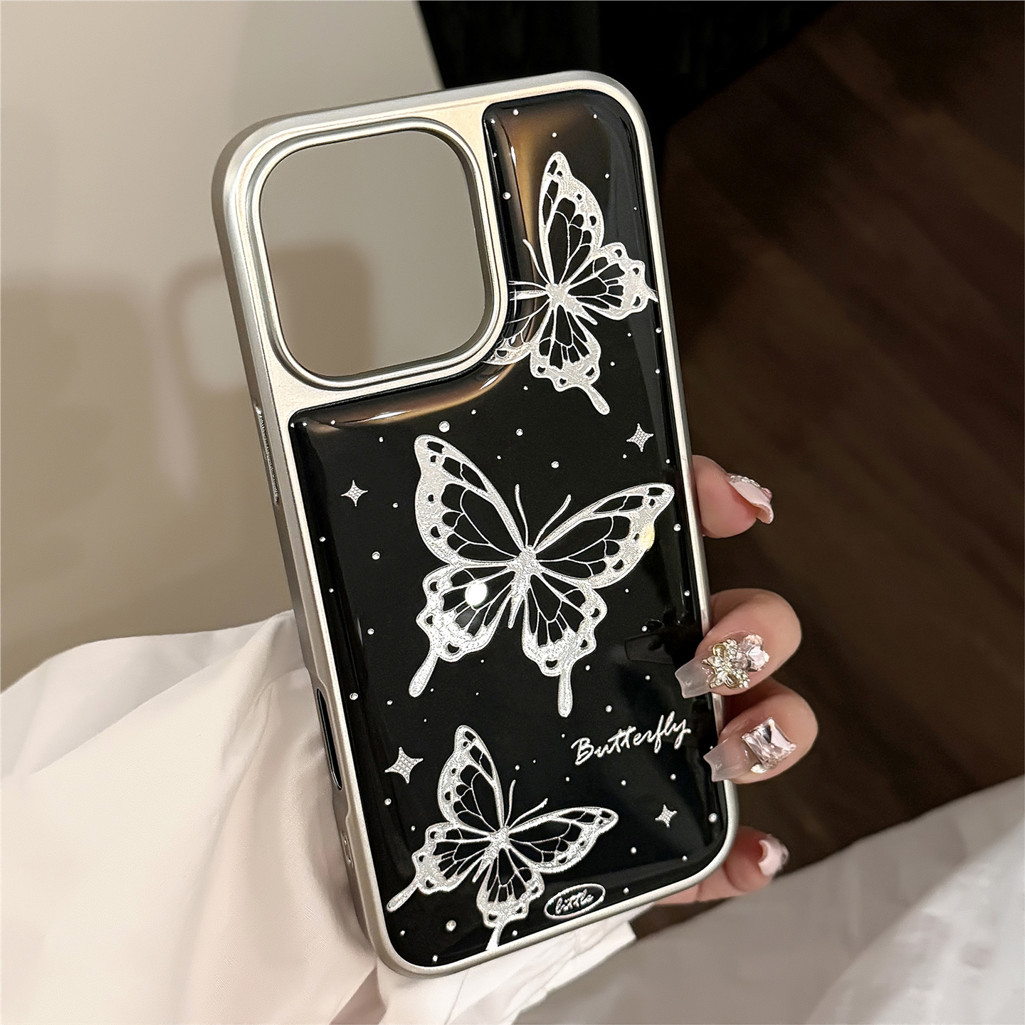 鎏金iphone16滴胶壳苹果15