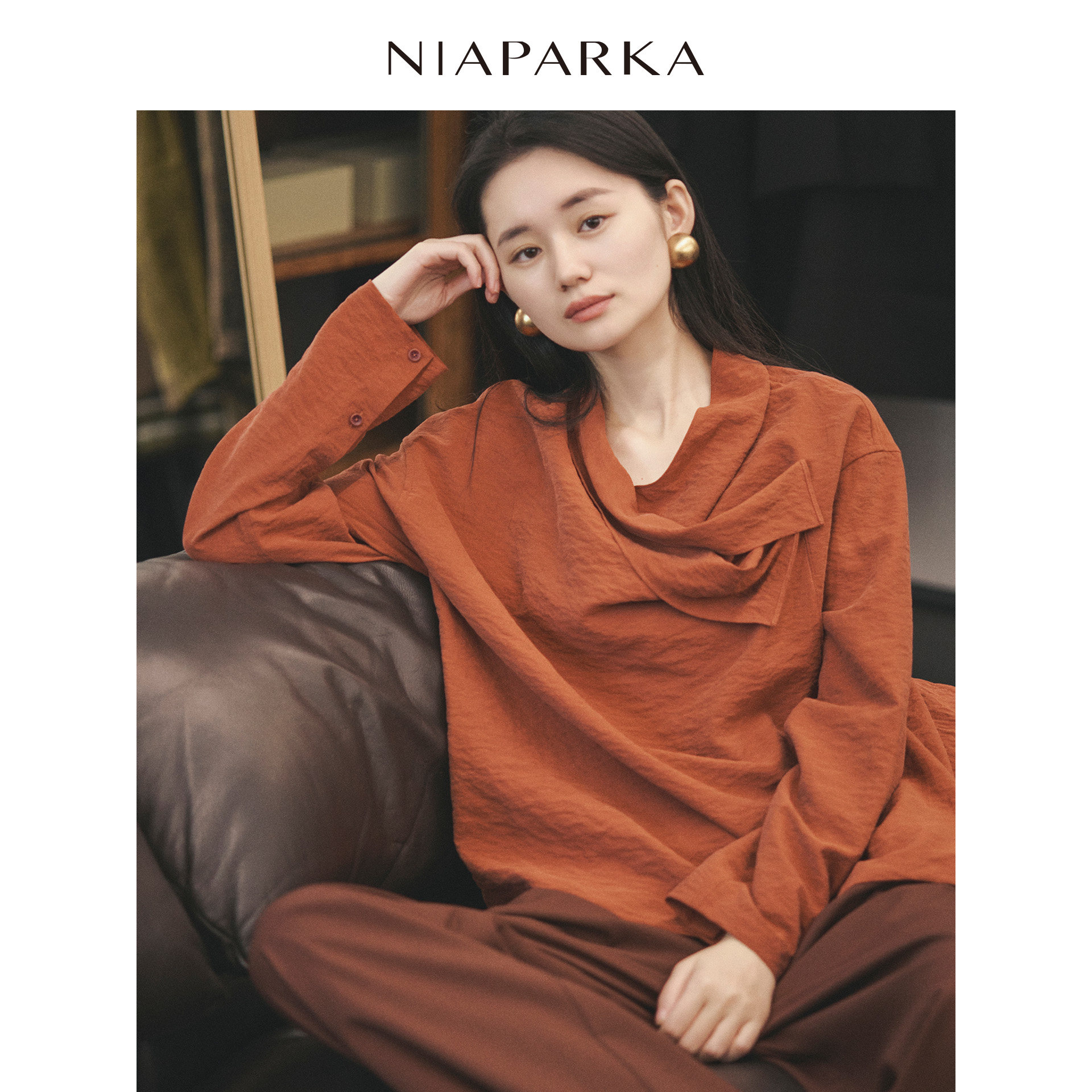 niaparka 2026秋冬深柿红真丝双绉上衣显白复古色花苞领松弛感