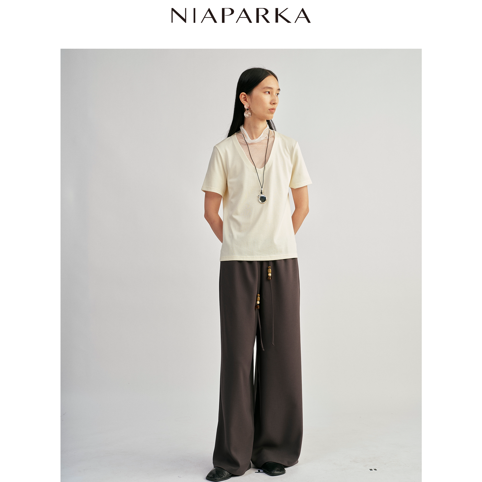 niaparka 2026春夏休闲风U型领桑蚕丝棉拼纱假两件T恤衫女