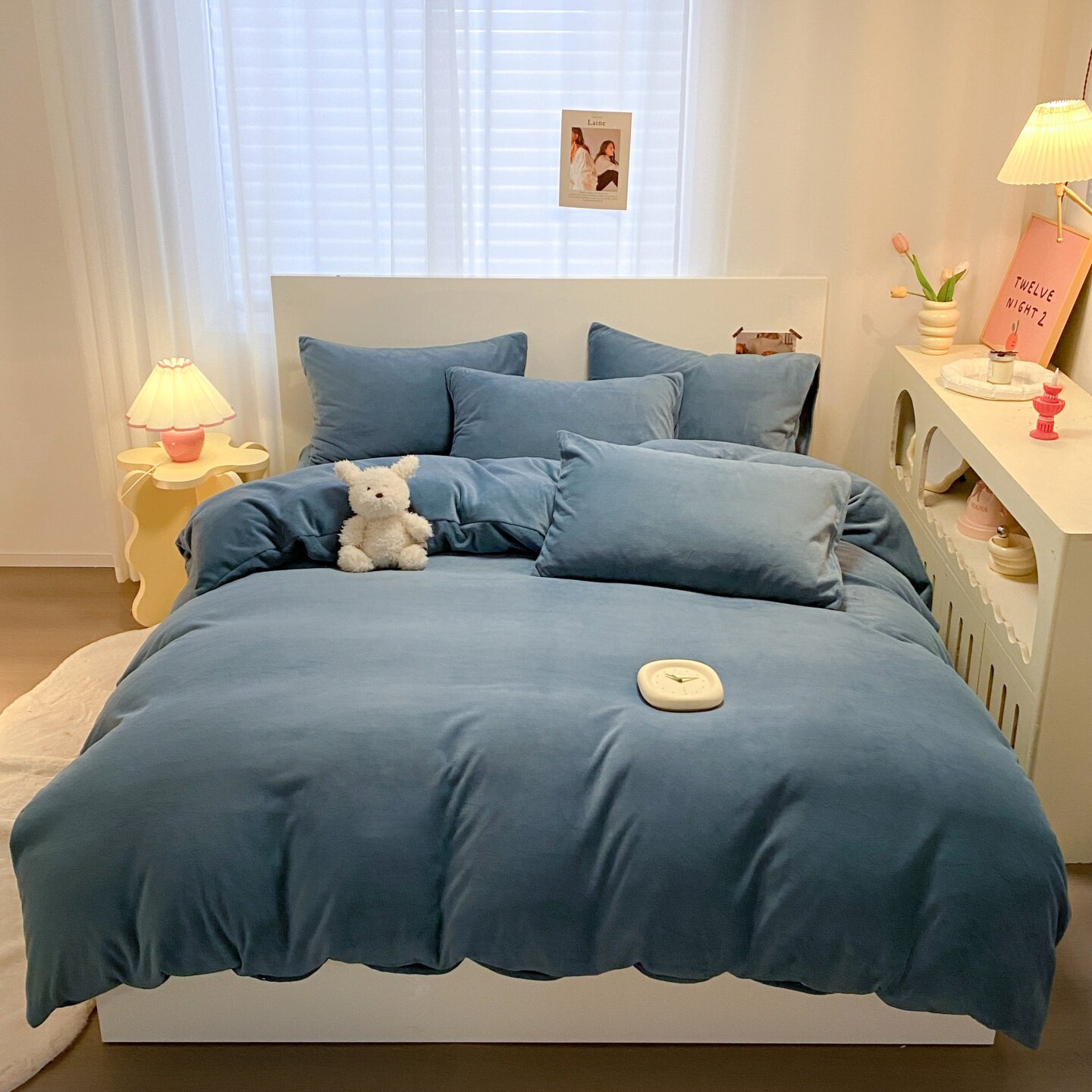 2025新款简约纯色双拼牛奶绒四件套柔软亲肤保暖（风格二）