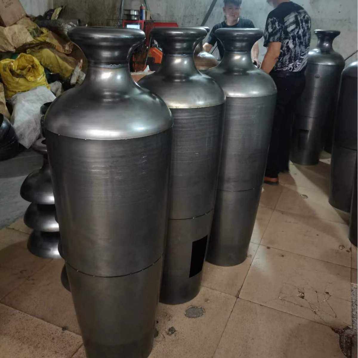定 制大型旋压件插花水培花器 路灯底座加厚铁艺花瓶金属铁件客厅