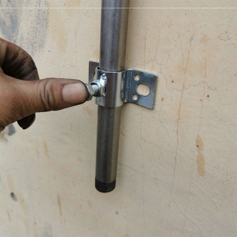 镀锌管卡活动卡口卡扣U型卡扣4分钢管卡顶丝管夹DN15管卡配,基础建材,水管配件,淘宝优惠券,粉丝福利购,淘宝优惠卷