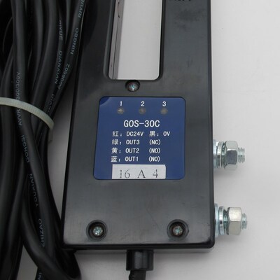 广日电梯感应器GOS-10C 原装电梯平层光电开关位置感应器GOS-30C