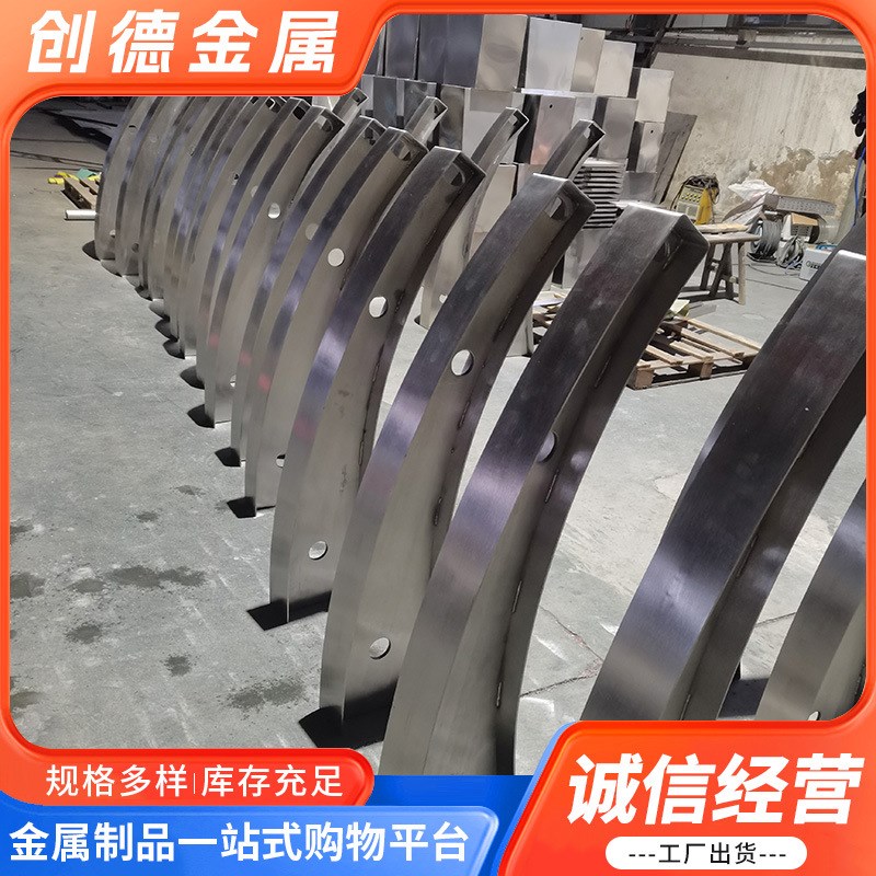 不锈钢天b桥景观护栏加工304不锈钢桥梁防撞护栏 河道景观灯光护