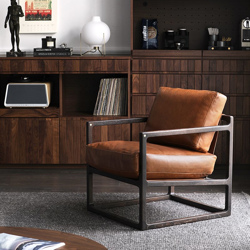 北欧后现代实木单人休闲椅客厅沙发家具样L板间别墅真皮单人扶手